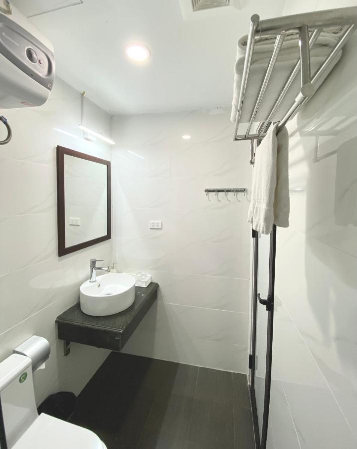 Tien Minh Hotel 113 Le Thanh Nghi ハノイ市 エクステリア 写真
